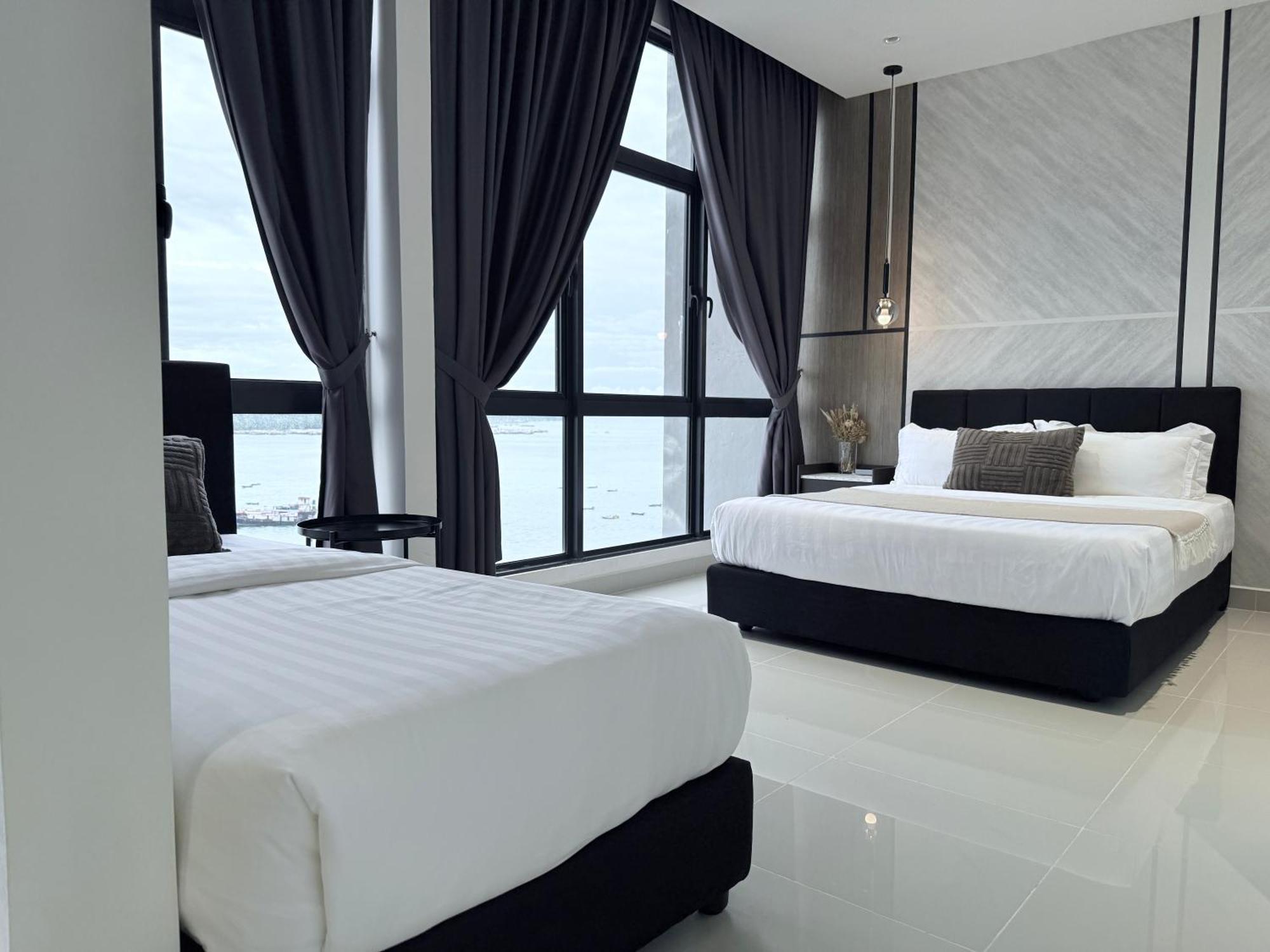 The Shore Cbd Kota Kinabalu By Laxzone Suite Luaran gambar